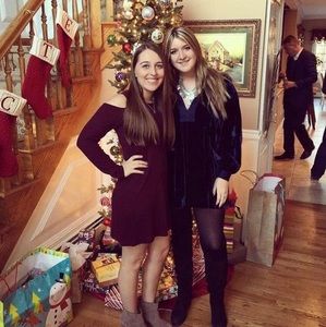 Meet your Posher, Casey